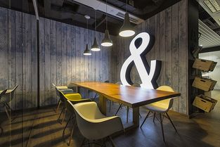 成都辦公室設計裝修新標桿 四川1769裝飾的專業設計服務與效果圖解析